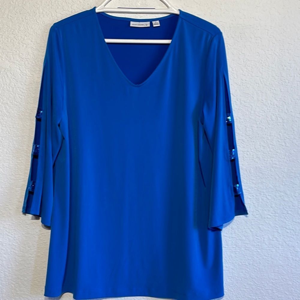 Susan Graver blue 3/4 sleeve blouse top, medium